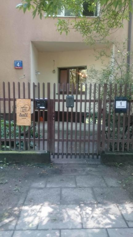 Lull Hostel Warschau Exterior foto
